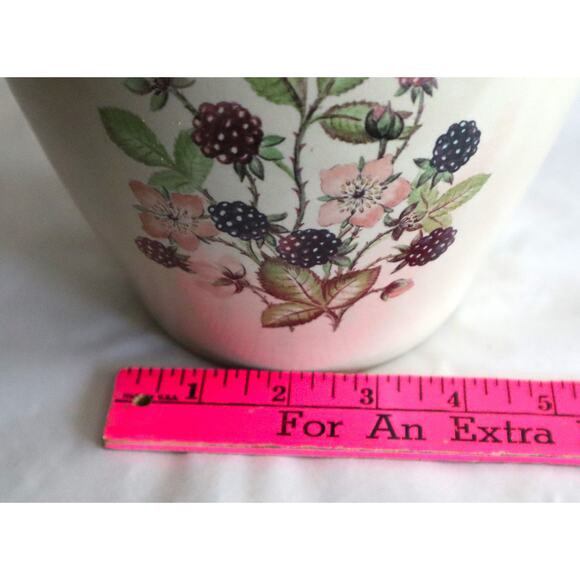 Vintage 80s 90s Vase Studio Pottery Floral Blackberries Wavy Scalloped Ruffled - Picture 6 of 7